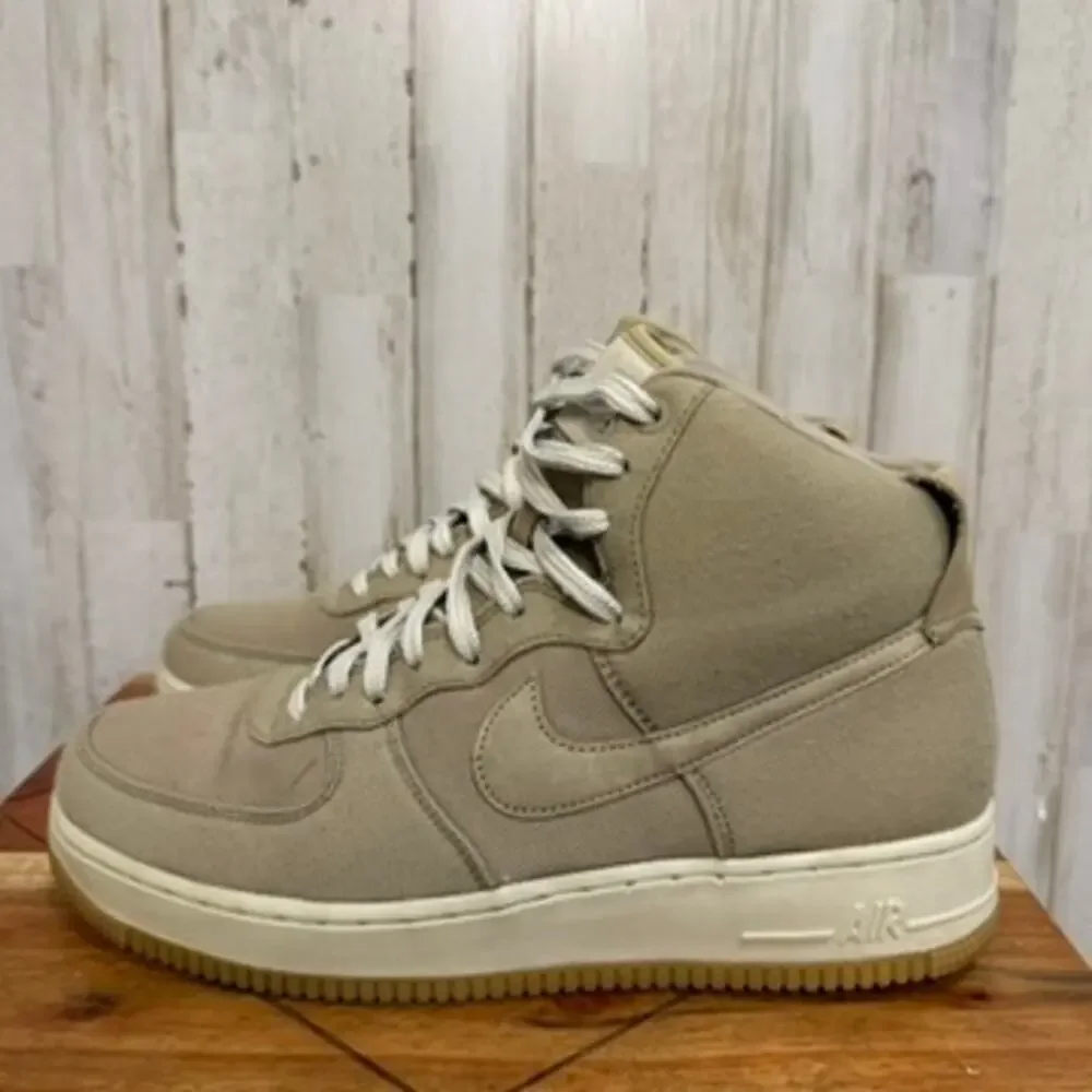 Nike Air Force 1 High Utility‎ Men's Sneakers Khaki Size 10